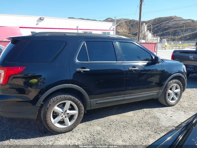 46323527 :رقم المزاد ، 1FM5K8BH5JGC57161 vin ، 2018 Ford Explorer مزاد بيع