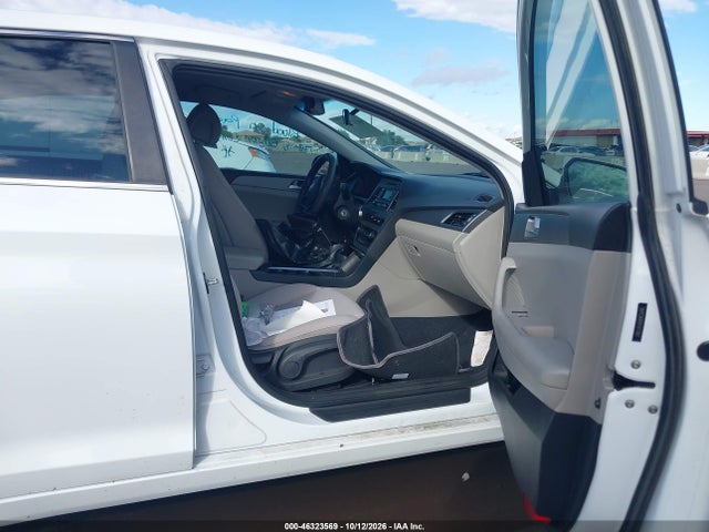 Hyundai SONATA SE 2015 5NPE24AF0FH073987 Image 5