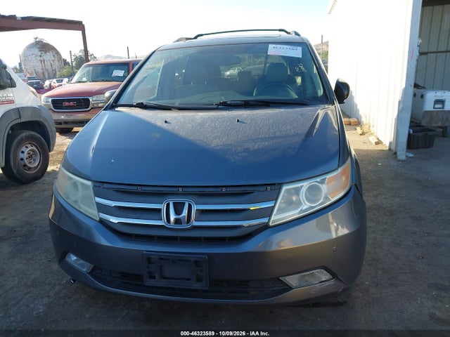 46323589 :رقم المزاد ، 5FNRL5H96DB018802 vin ، 2013 Honda Odyssey Touring/touring Elite مزاد بيع