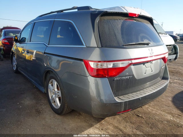 46323589 :رقم المزاد ، 5FNRL5H96DB018802 vin ، 2013 Honda Odyssey Touring/touring Elite مزاد بيع