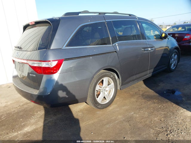 46323589 :رقم المزاد ، 5FNRL5H96DB018802 vin ، 2013 Honda Odyssey Touring/touring Elite مزاد بيع