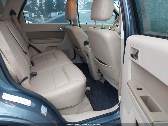 2011 Ford Escape Limited მანქანა იყიდება აუქციონზე, vin: 1FMCU9EGXBKC13701, აუქციონის ნომერი: 46323592