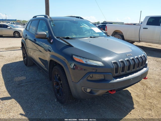 Продажа на аукционе авто 2016 Jeep Cherokee Trailhawk, vin: 1C4PJMBSXGW194884, номер лота: 46323598