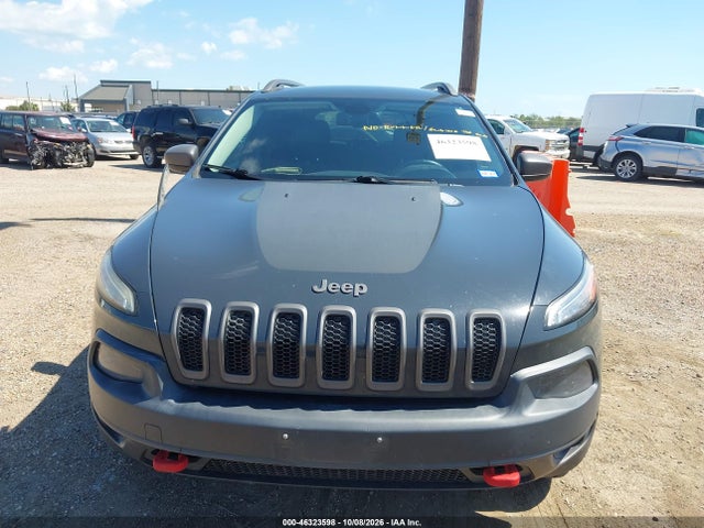 Продаж на аукціоні авто 2016 Jeep Cherokee Trailhawk, vin: 1C4PJMBSXGW194884, номер лоту: 46323598