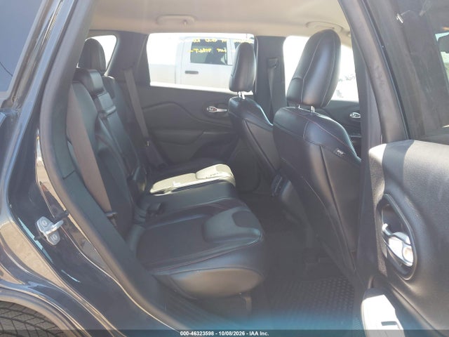Продаж на аукціоні авто 2016 Jeep Cherokee Trailhawk, vin: 1C4PJMBSXGW194884, номер лоту: 46323598