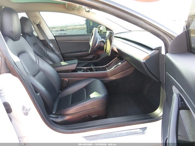 46323601 :رقم المزاد ، 5YJ3E1EA6LF745864 vin ، 2020 Tesla Model 3 Standard Range Plus Rear-wheel Drive/standard Range Rear-wheel Drive مزاد بيع