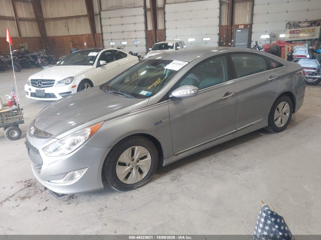 Продаж на аукціоні авто 2015 Hyundai Sonata Hybrid, vin: KMHEC4A42FA120158, номер лоту: 46323621