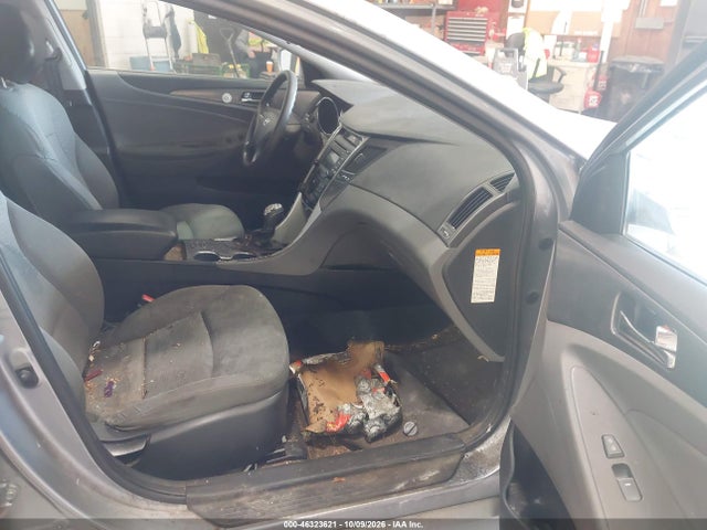 Продаж на аукціоні авто 2015 Hyundai Sonata Hybrid, vin: KMHEC4A42FA120158, номер лоту: 46323621