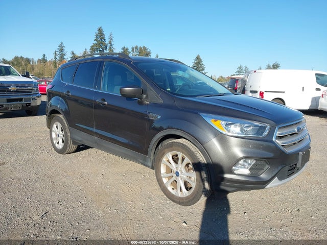 Aukcja sprzedaży 2018 Ford Escape Se, vin: 1FMCU9GD2JUD31117, numer aukcji: 46323692