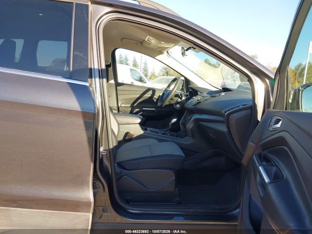 Продаж на аукціоні авто 2018 Ford Escape Se, vin: 1FMCU9GD2JUD31117, номер лоту: 46323692