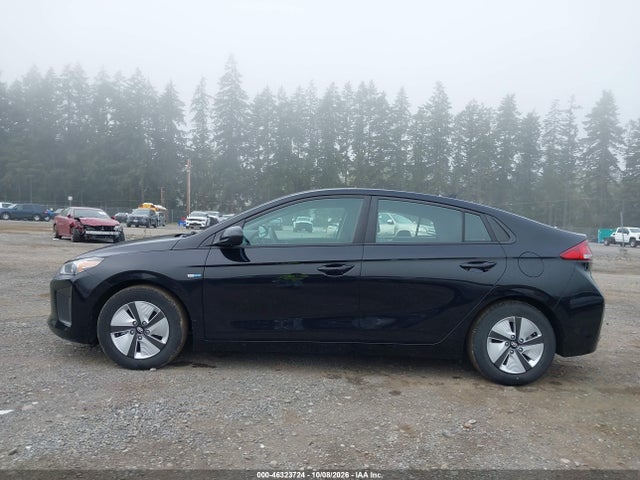 Продаж на аукціоні авто 2018 Hyundai Ioniq Hybrid Blue, vin: KMHC65LC9JU075767, номер лоту: 46323724