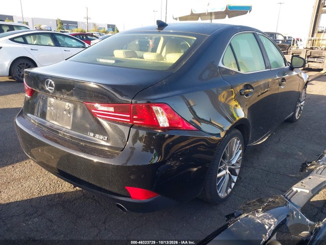 Lexus IS 250 2014 JTHBF1D21E5005564 Image 4