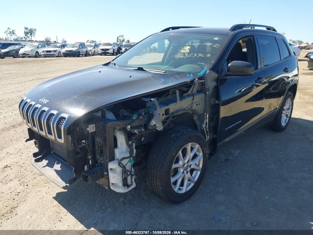 1C4PJLAB5HW547612 Jeep Cherokee Sport Fwd