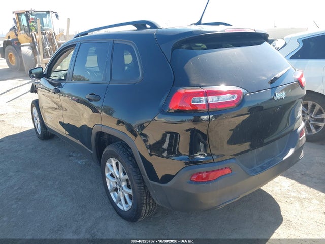 1C4PJLAB5HW547612 Jeep Cherokee Sport Fwd