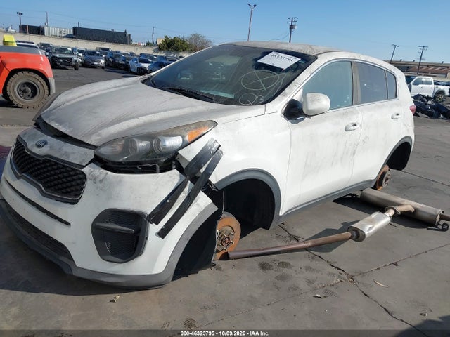 KIA Sportage Lx 2018 KNDPM3AC8J7402211 Image 2