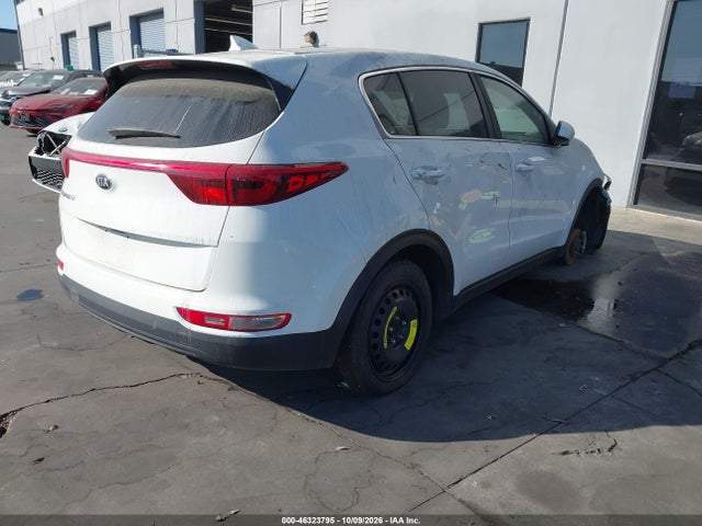 KIA Sportage Lx 2018 KNDPM3AC8J7402211 Image 4