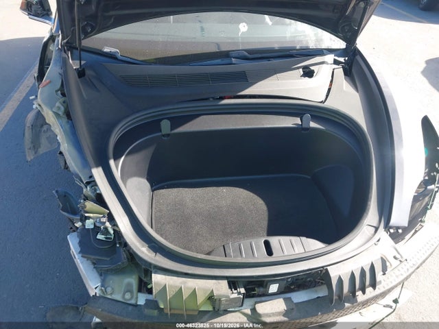 Продаж на аукціоні авто 2018 Tesla Model 3 Long Range/performance, vin: 5YJ3E1EB6JF128504, номер лоту: 46323825