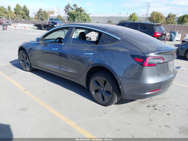 Продаж на аукціоні авто 2018 Tesla Model 3 Long Range/performance, vin: 5YJ3E1EB6JF128504, номер лоту: 46323825