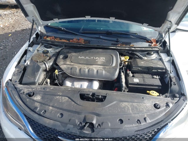 Продаж на аукціоні авто 2015 Chrysler 200 Limited, vin: 1C3CCCAB6FN591022, номер лоту: 46323831