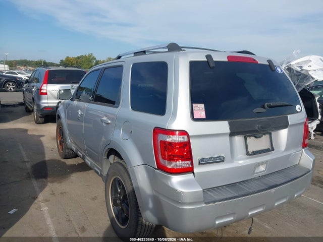 46323849 :رقم المزاد ، 1FMCU9E71CKC47432 vin ، 2012 Ford Escape Limited مزاد بيع