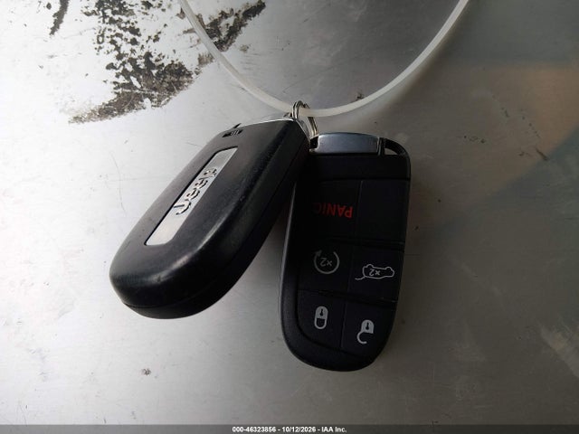 2015 Jeep Grand Cherokee Summit მანქანა იყიდება აუქციონზე, vin: 1C4RJEJM5FC741061, აუქციონის ნომერი: 46323856