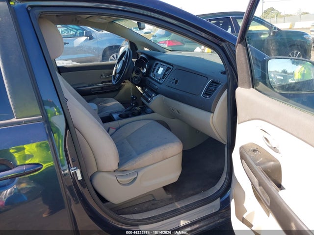 Продажа на аукционе авто 2016 Kia Sedona Lx, vin: KNDMB5C11G6151515, номер лота: 46323874