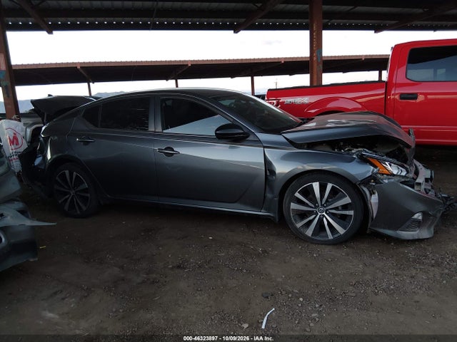 Auction sale of the 2020 Nissan Altima Sr Fwd, vin: 1N4BL4CV7LN319990, lot number: 46323897