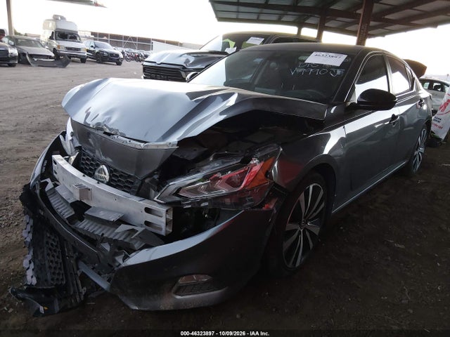 Auction sale of the 2020 Nissan Altima Sr Fwd, vin: 1N4BL4CV7LN319990, lot number: 46323897