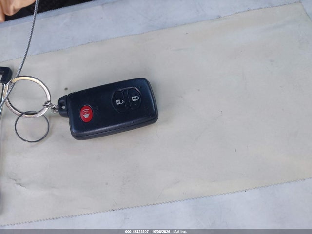 46323907 :رقم المزاد ، JTDKN3DU6D0348576 vin ، 2013 Toyota Prius Three مزاد بيع