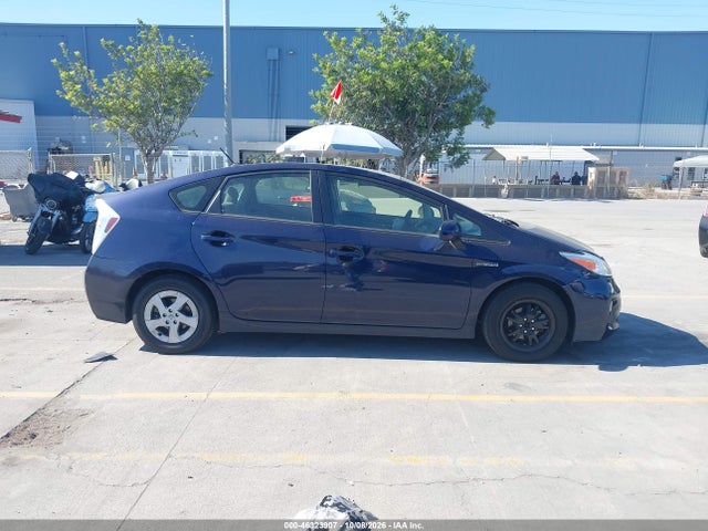 46323907 :رقم المزاد ، JTDKN3DU6D0348576 vin ، 2013 Toyota Prius Three مزاد بيع