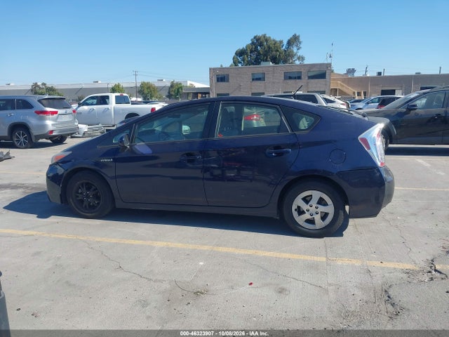 46323907 :رقم المزاد ، JTDKN3DU6D0348576 vin ، 2013 Toyota Prius Three مزاد بيع