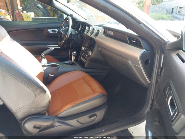 2021 Ford Mustang Ecoboost Premium მანქანა იყიდება აუქციონზე, vin: 1FATP8UH7M5108444, აუქციონის ნომერი: 46323918