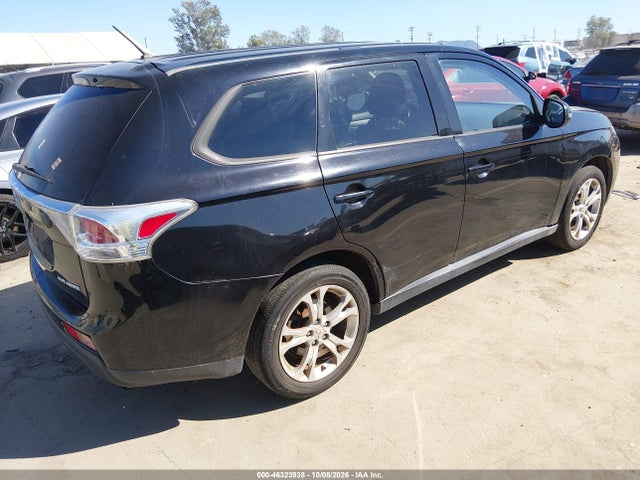 46323938 :رقم المزاد ، JA4AD3A32EZ015034 vin ، 2014 Mitsubishi Outlander Se مزاد بيع