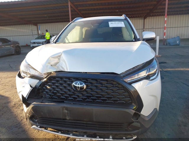 Toyota Corolla Cross Le 2023 7MUCAAAG1PV038734 Image 12