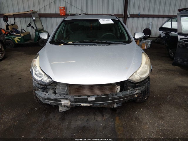Продажа на аукционе авто 2015 Hyundai Elantra Se, vin: KMHDH4AE3FU303203, номер лота: 46324019