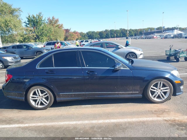 Aukcja sprzedaży 2013 Mercedes-benz C 300 Sport 4matic, vin: WDDGF8AB6DR252001, numer aukcji: 46324048