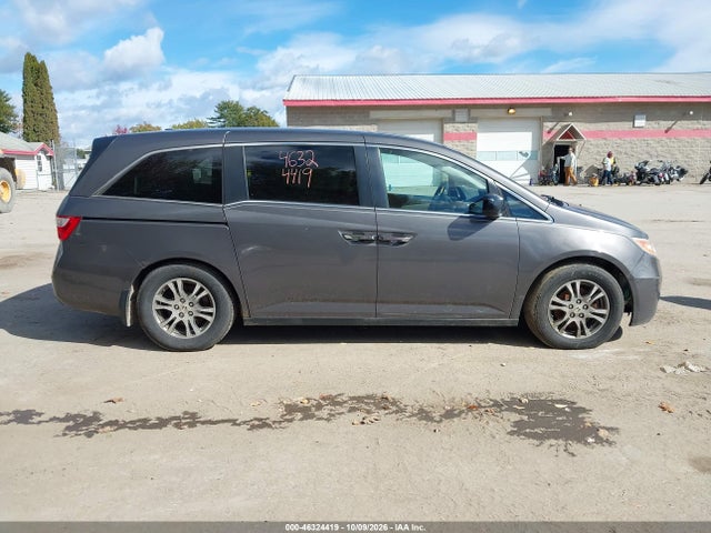 Продажа на аукционе авто 2013 Honda Odyssey Ex-l, vin: 5FNRL5H65DB083453, номер лота: 46324419