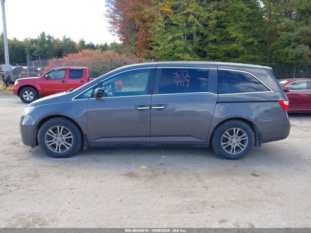 Продажа на аукционе авто 2013 Honda Odyssey Ex-l, vin: 5FNRL5H65DB083453, номер лота: 46324419