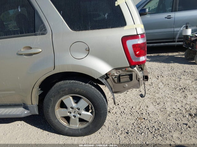 Auction sale of the 2010 Ford Escape Limited, vin: 1FMCU9E78AKB60799, lot number: 46324440