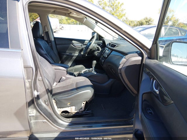 46324530 :رقم المزاد ، 5N1AT2MV1FC774158 vin ، 2015 Nissan Rogue Sl مزاد بيع