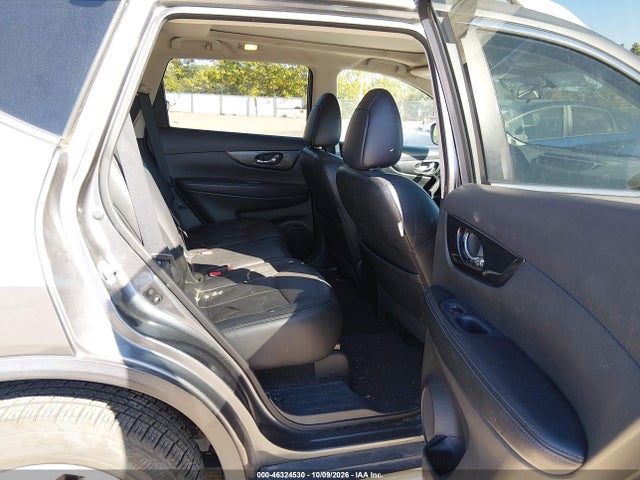 46324530 :رقم المزاد ، 5N1AT2MV1FC774158 vin ، 2015 Nissan Rogue Sl مزاد بيع