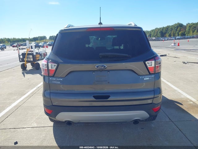 46324543 :رقم المزاد ، 1FMCU9JD2HUD38832 vin ، 2017 Ford Escape Titanium مزاد بيع