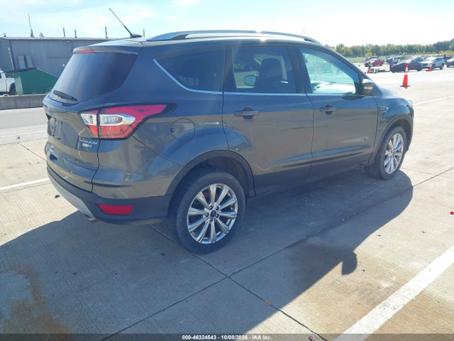 46324543 :رقم المزاد ، 1FMCU9JD2HUD38832 vin ، 2017 Ford Escape Titanium مزاد بيع