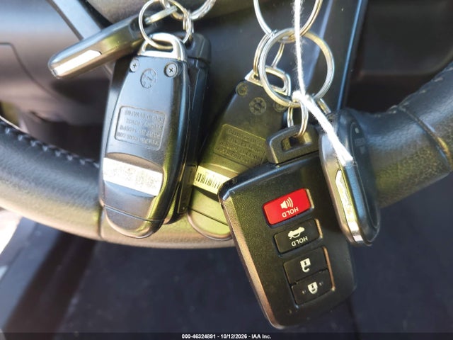Продаж на аукціоні авто 2016 Toyota Camry Xle V6, vin: 4T1BK1FK2GU569884, номер лоту: 46324891