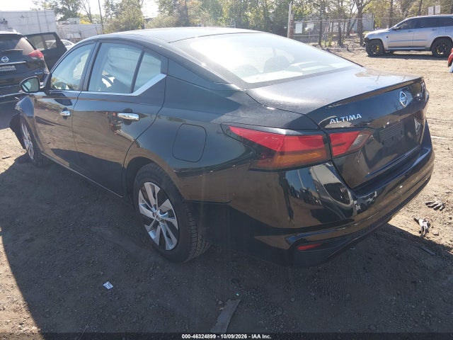 46324899 :رقم المزاد ، 1N4BL4BV6NN332220 vin ، 2022 Nissan Altima S Fwd مزاد بيع