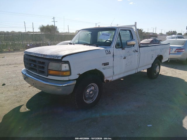 46325084 :رقم المزاد ، 1FTHF25M7NNA05893 vin ، 1992 Ford F250 مزاد بيع