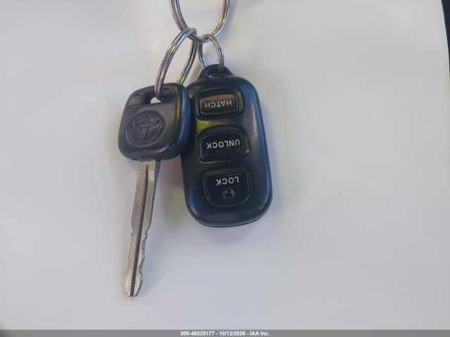 46325177 :رقم المزاد ، 2T1LR32E54C276456 vin ، 2004 Toyota Corolla Matrix Xr مزاد بيع