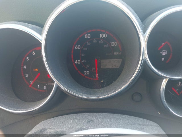 46325177 :رقم المزاد ، 2T1LR32E54C276456 vin ، 2004 Toyota Corolla Matrix Xr مزاد بيع