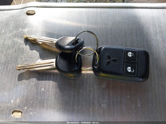 46325233 :رقم المزاد ، JA4MR51R4YJ003341 vin ، 2000 Mitsubishi Montero مزاد بيع