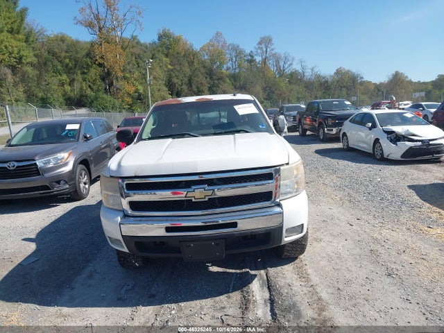 Aukcja sprzedaży 2011 Chevrolet Silverado 1500 Lt, vin: 3GCPKSE33BG388315, numer aukcji: 46325245